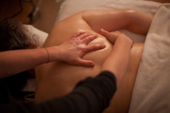 Image by Bill Moree @ www.WilliamMoree.com and Abhyanga Treatment by Belinda Baer @ www.wisewomanayurveda.com